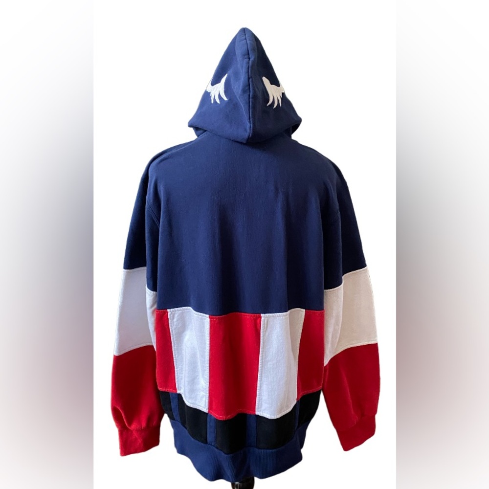 Marvel: Captain America Avenger Zip Up Hoodie Sweatshirt - Picture 8 of 17